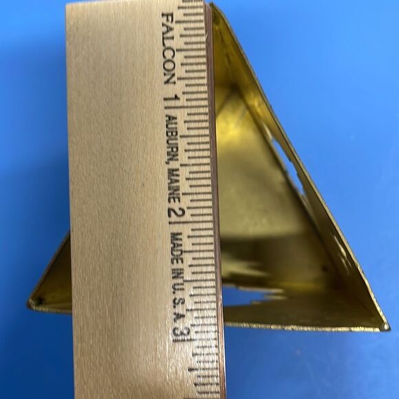 Vintage brass triangular Candle or other decor holder w/Christmas tree & stars - Picture 5 of 6